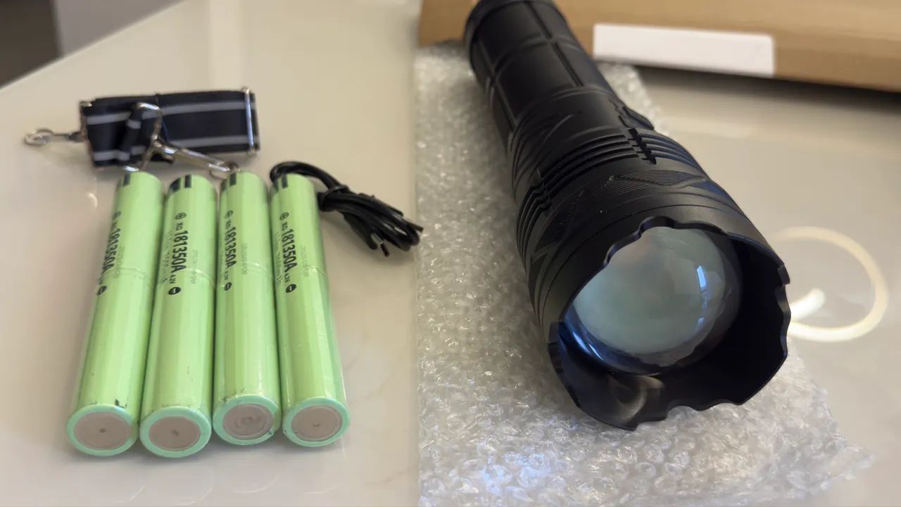 Lanterna Super Forte Tática Led G500 Gt60  - Foto 2