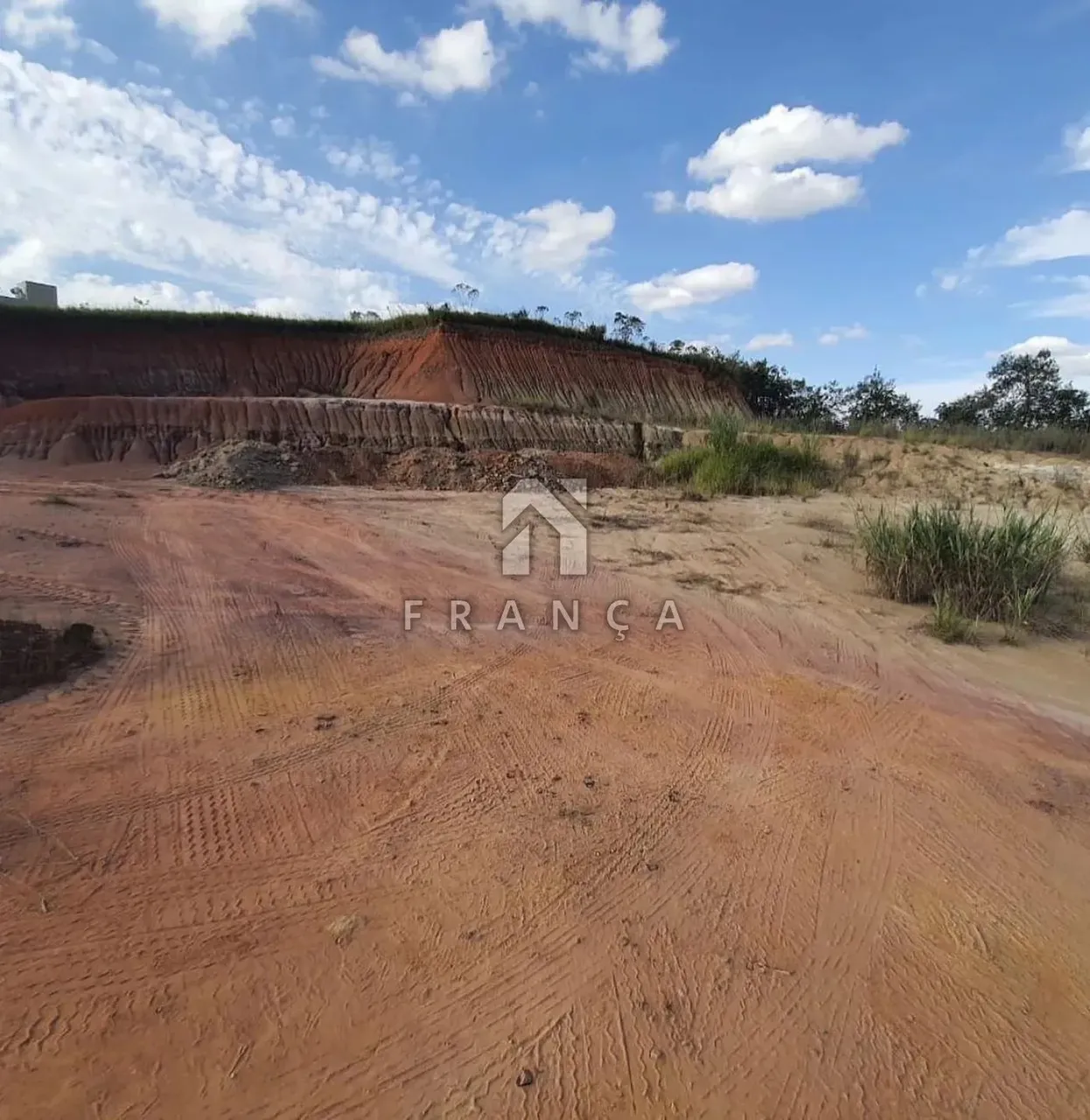 Terreno Condomínio em Jacareí