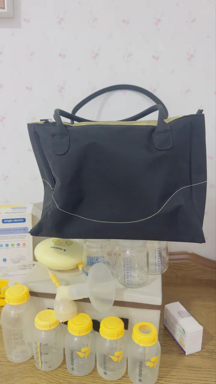 Bomba de leite elétrica MEDELA  - Foto 4