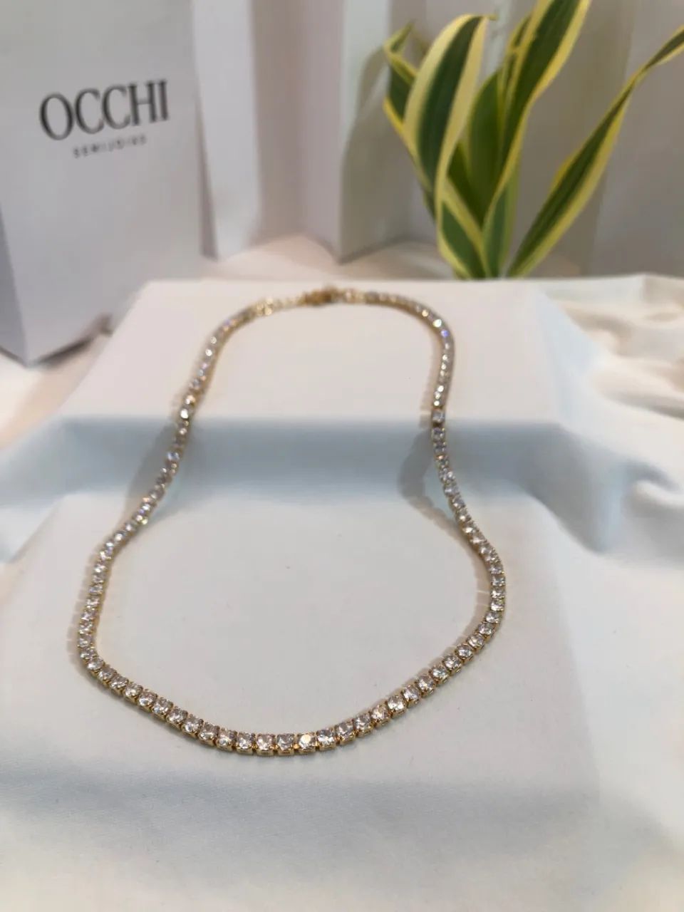 Colar Choker brilhante folheado ouro 18K