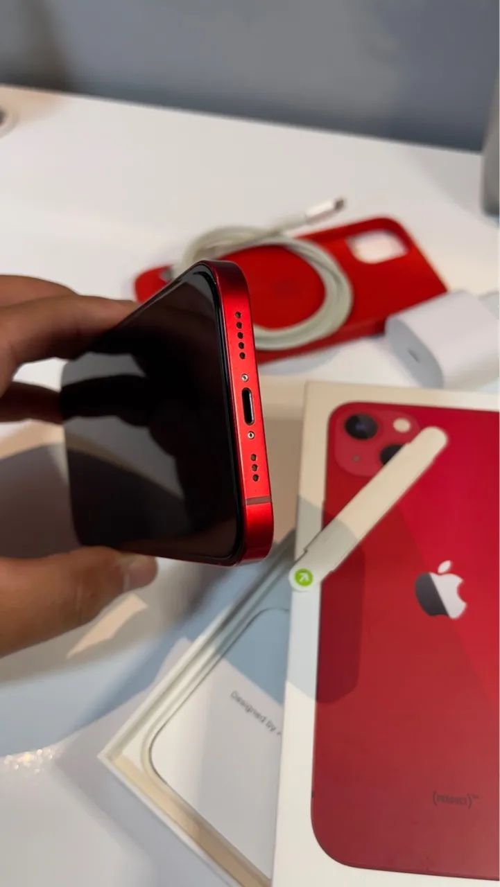 iPhone 13 red 256GB impecável 1 ano de uso  - Foto 5