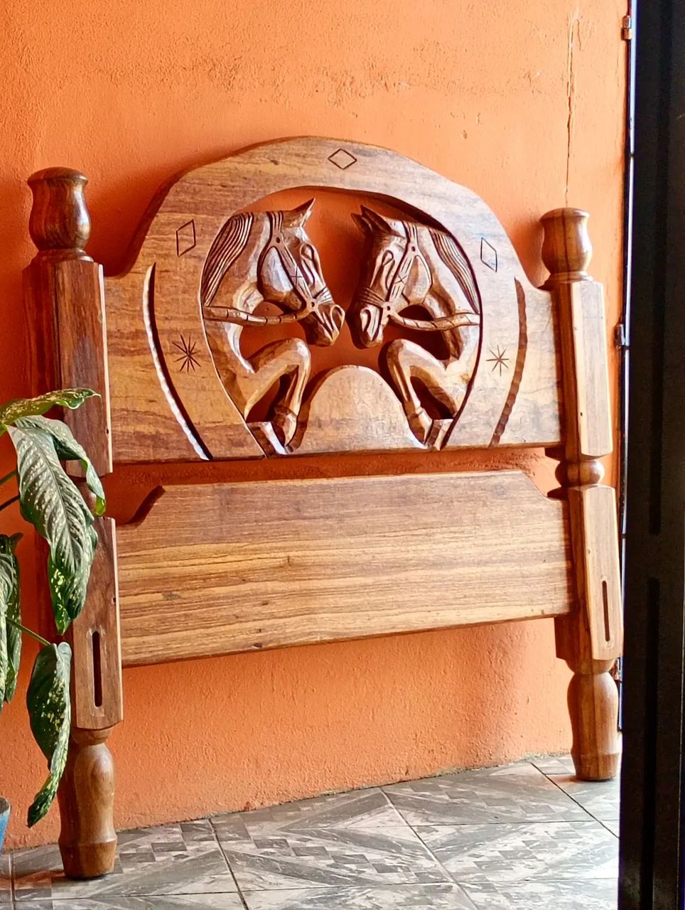 Cama de Angelim pedra!!