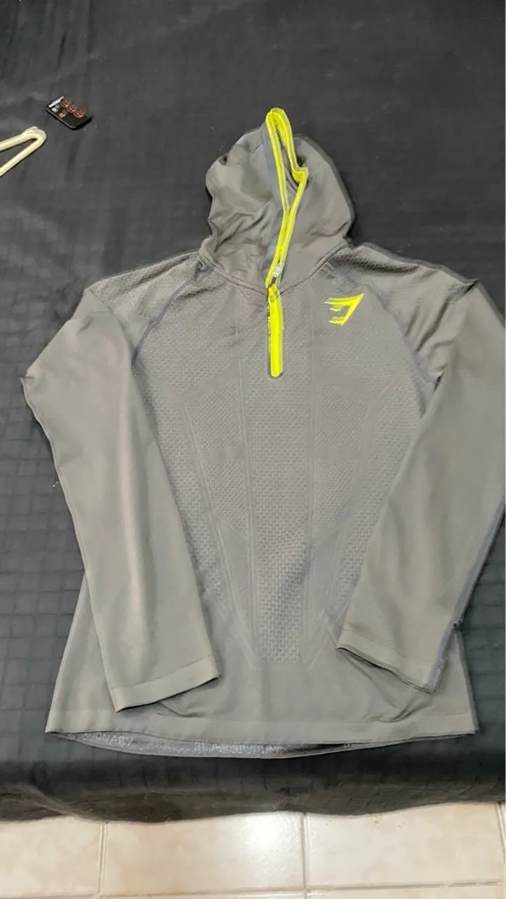 Roupas originais da Gyn Shark minha coleção a venda