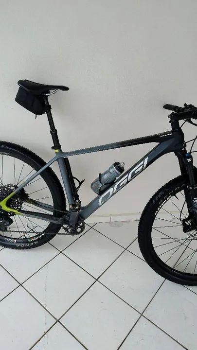 Bicicleta Oggi Mountain Bike