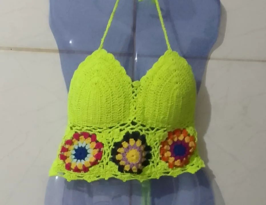 Cropped / top de crochê (P)