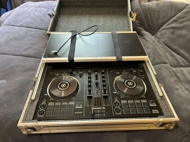 Pioneer DDJ-RB + Case Profissional - Excelente Estado - Foto 2