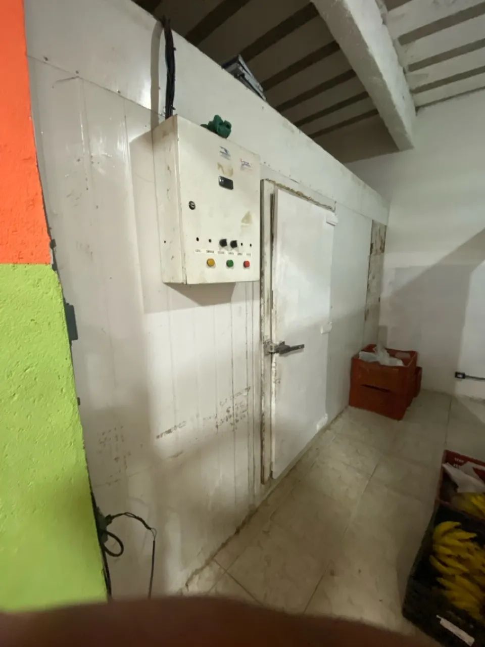 Câmara fria grande 