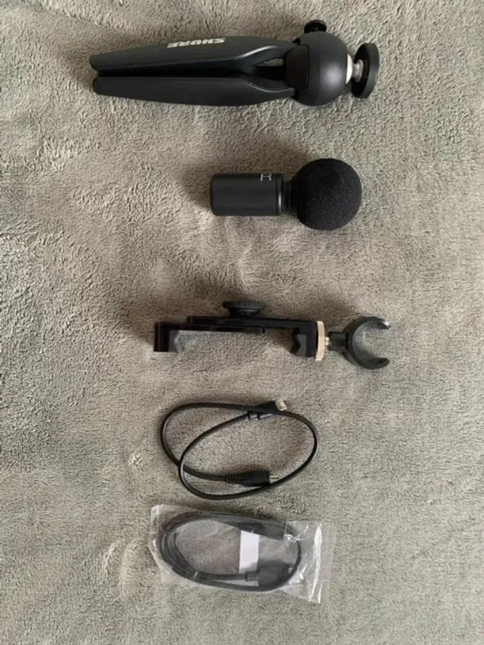 KIT Microfone MV88+ SHURE 64520764486786122