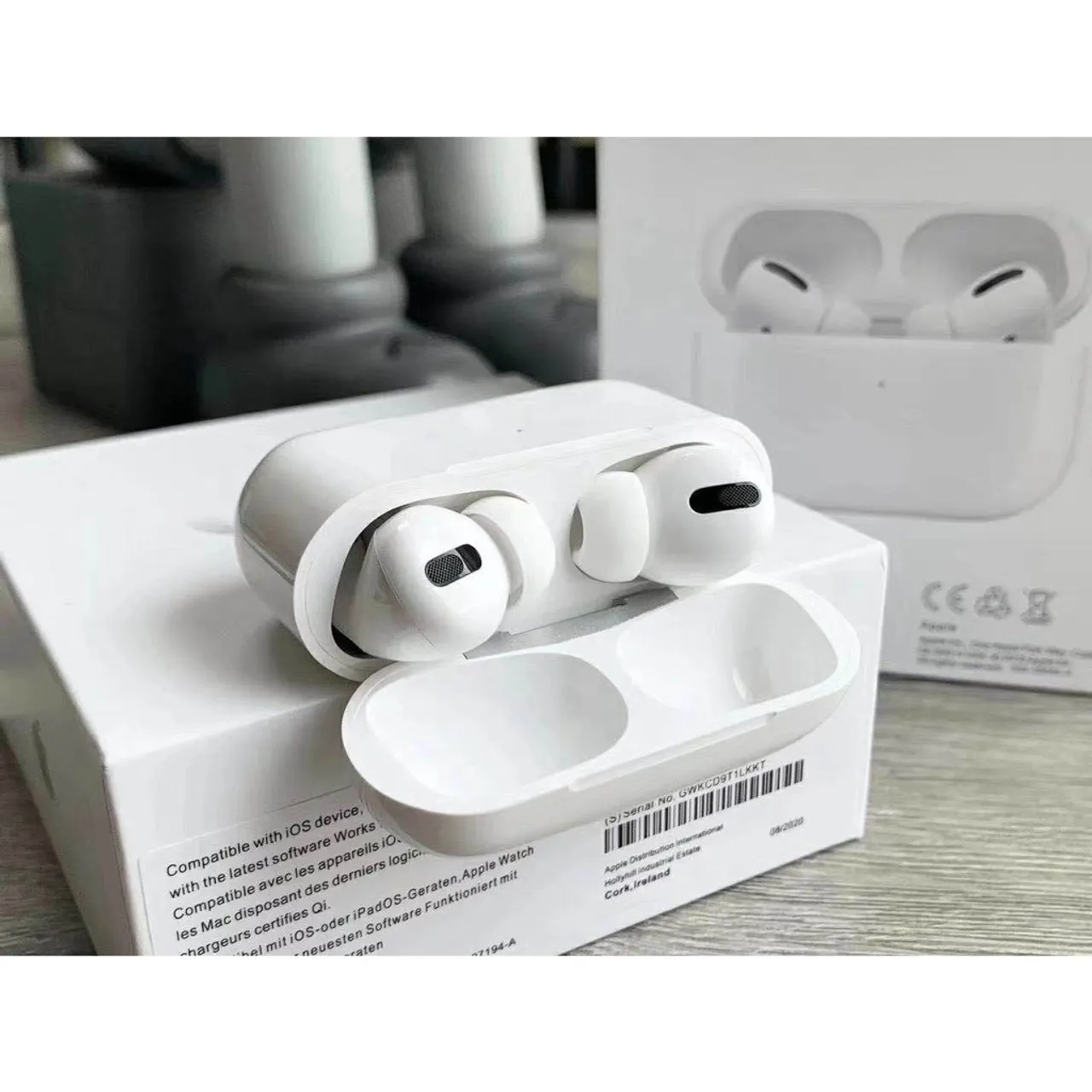 AirPods Pro - Apple apenas venda
