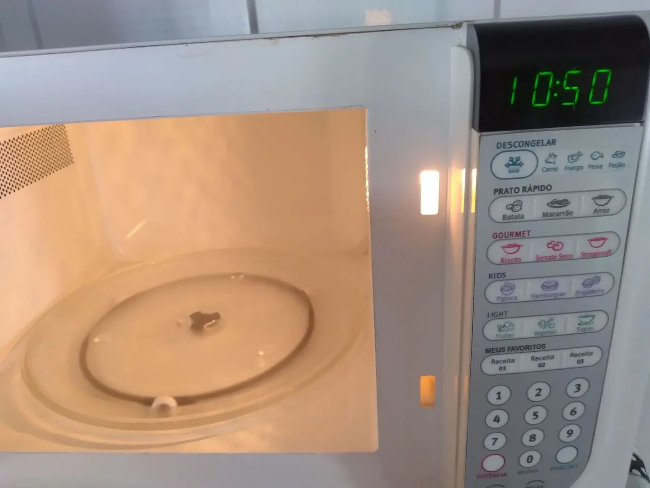 Microondas Electrolux 31litros 110volts impecável entrego testo aceito pix na entrega  - Foto 6