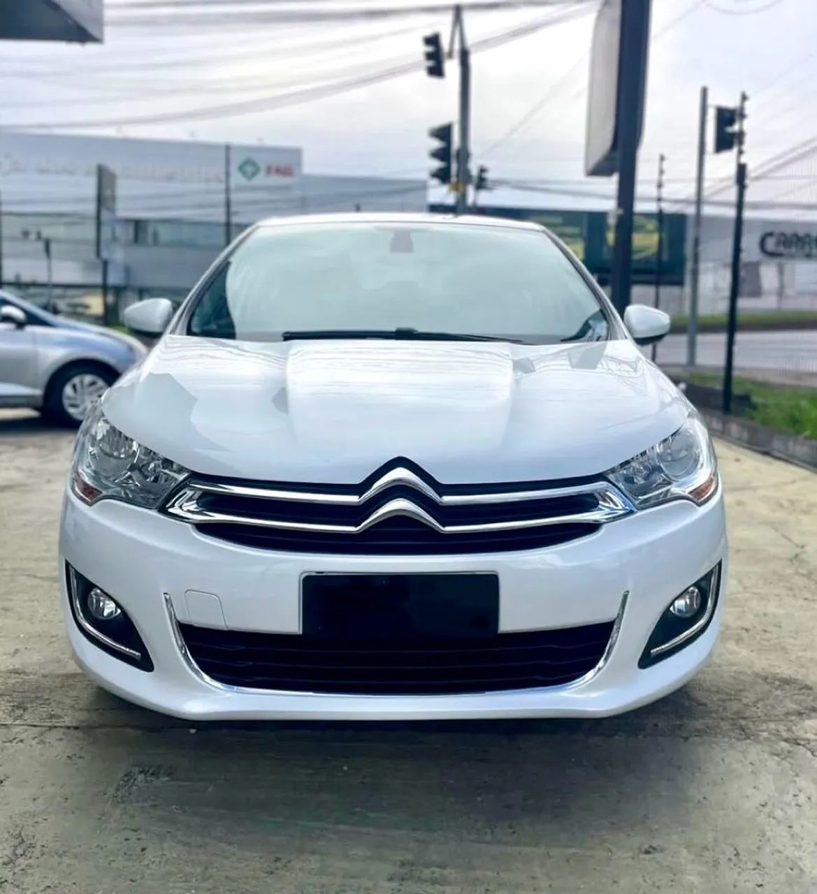 Citroen C4 Lounge Tendance 2.0 2014 - Foto 3