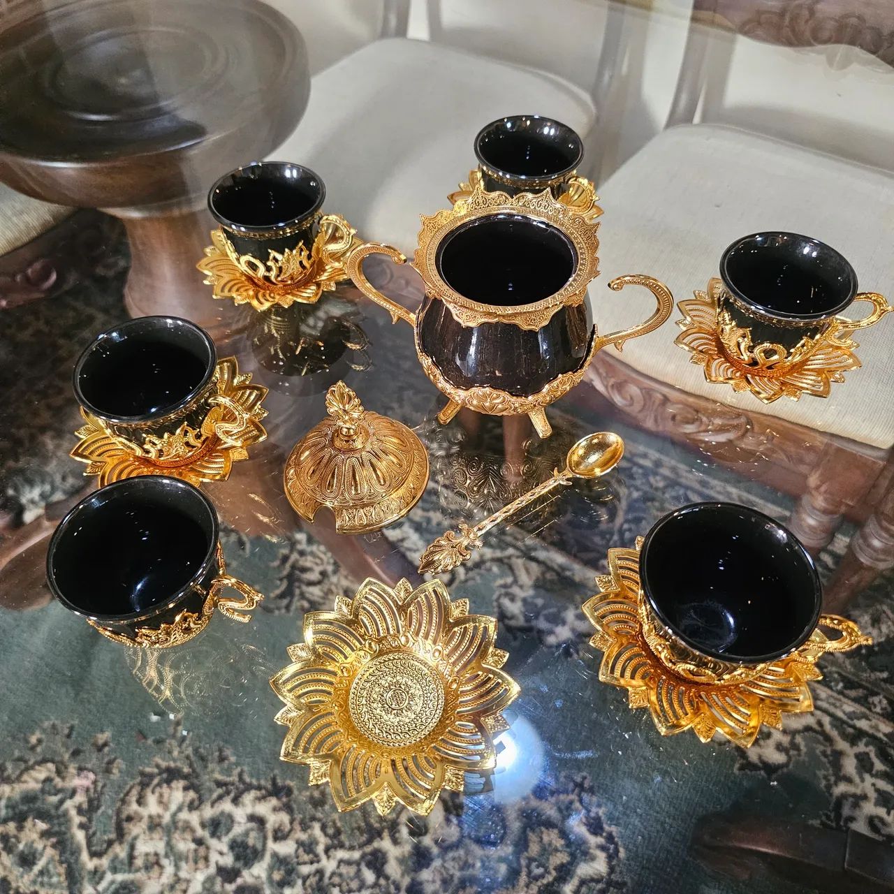 Decoração vintage, conjuntinho porcelana e açucareiro Turco com detalhes em metal dourado - Foto 5