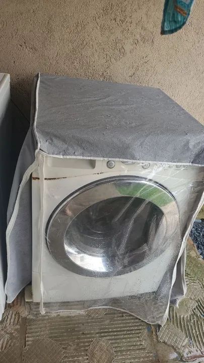 Máquina de Lavar e Secar - LG - Impecável - Foto 3