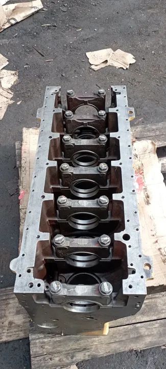 Bloco de Motor Caterpillar 3116 - Foto 4