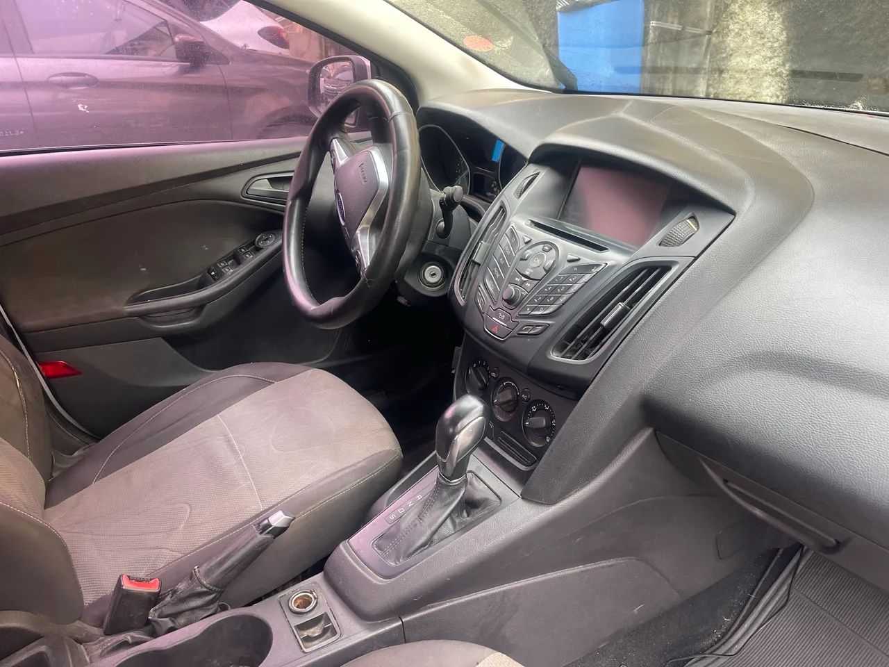 Ford Focus Sedan 1.6 16V Flex 4P Aut. 2014 - Foto 5