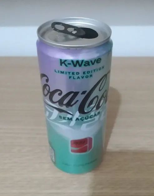Lata edição limitada coleção Coca Cola Creations K-wave K-pop