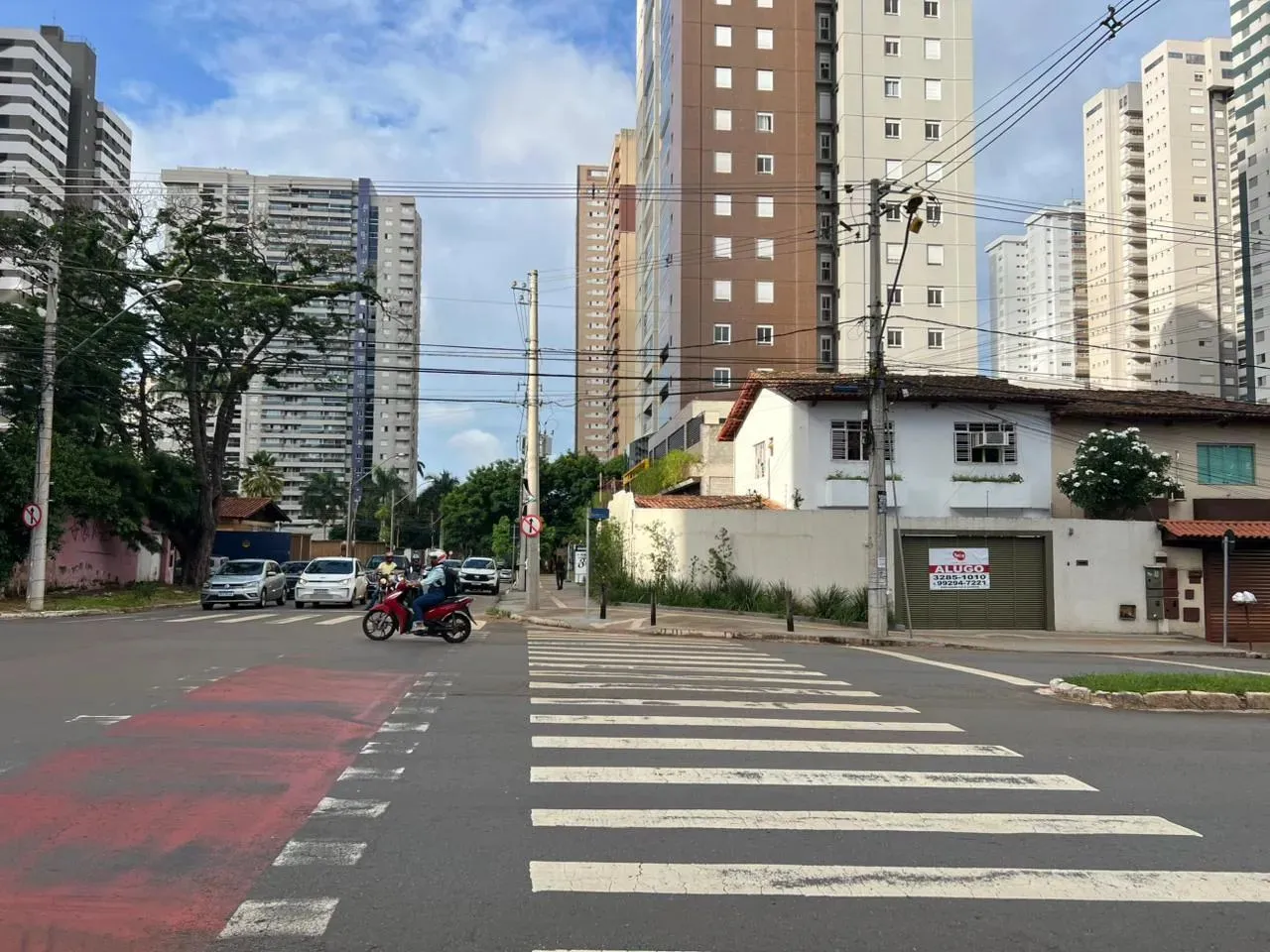Casa - Sobrado Avenida T-02 no Setor Bueno - Goiânia - GO