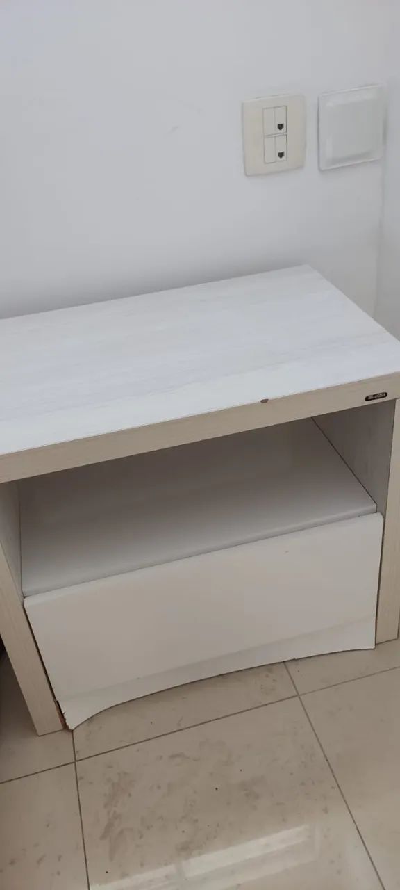 Mesas de Cabeceira - Foto 2