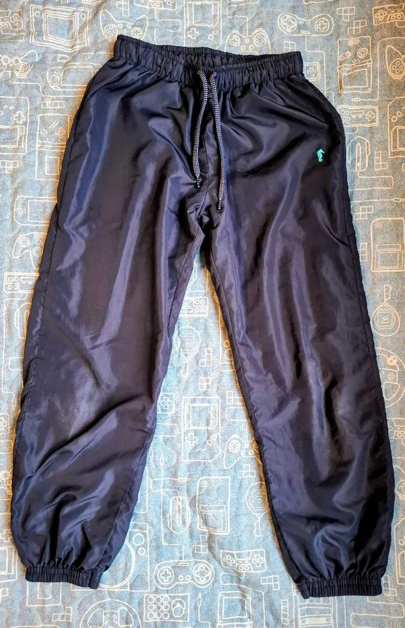Calça Tactel forrada 9 anos 