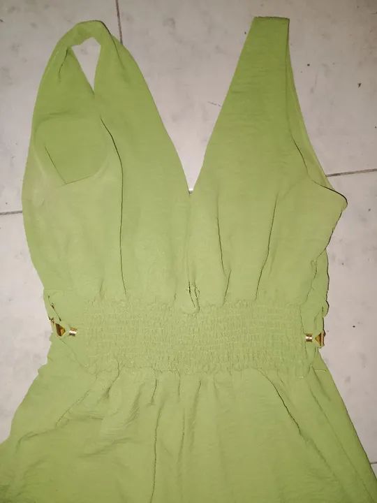 Macacão verde feminino lindo e sofisticado  - Foto 4