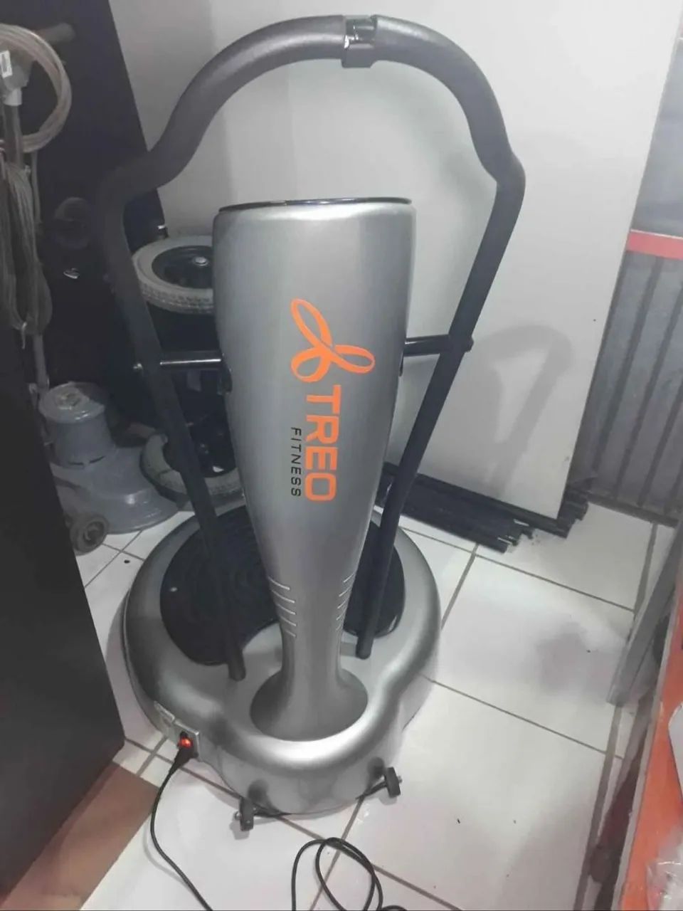 Plataforma Vibratória Treo Fitness - Foto 2