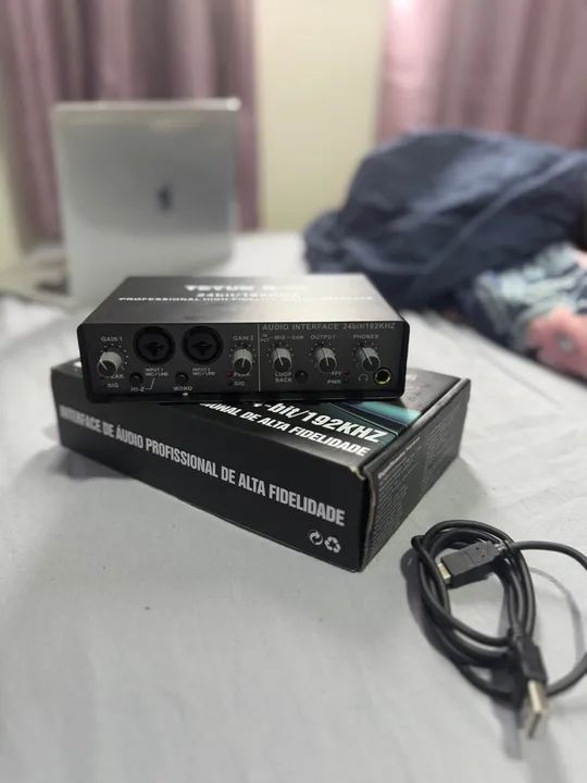 Interface de áudio Profissional TEYUN Q-24 24bit/192KHZ