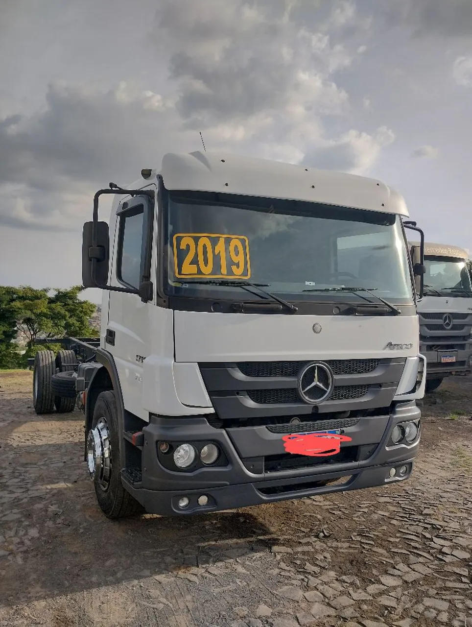 Mercedes Benz Atego 1719 ano 19/19 Toco