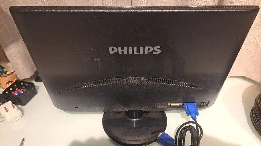 Monitor 19 polegadas Philips 64296995787651121