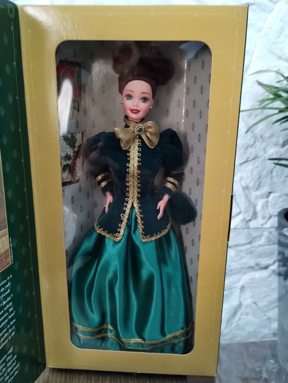 Barbie Collector Yuletide Romance Hallmark