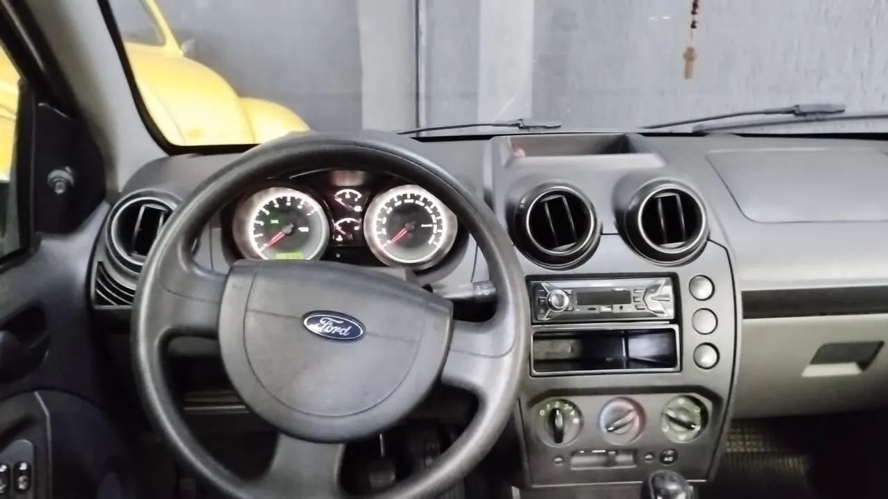 FORD FIESTA 1.0 FLEX 2014 COMPLETO. - Foto 4