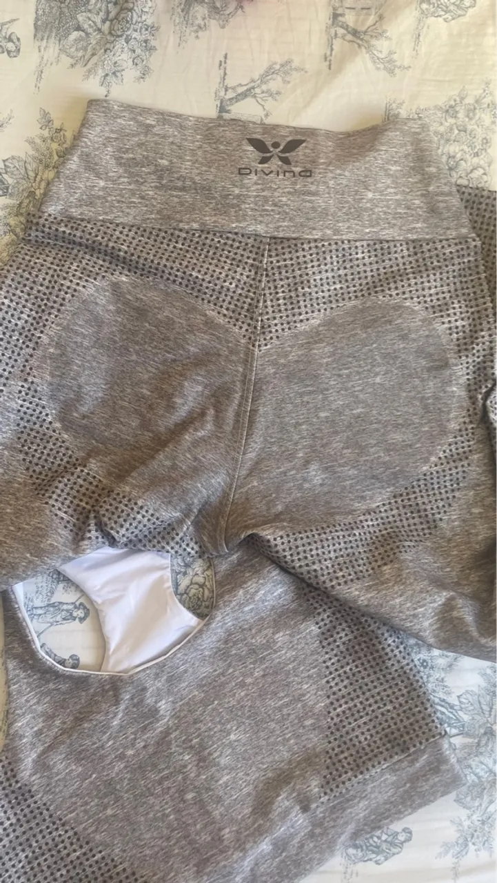 Conjunto Divina  fitiness. Novinho super confortável 