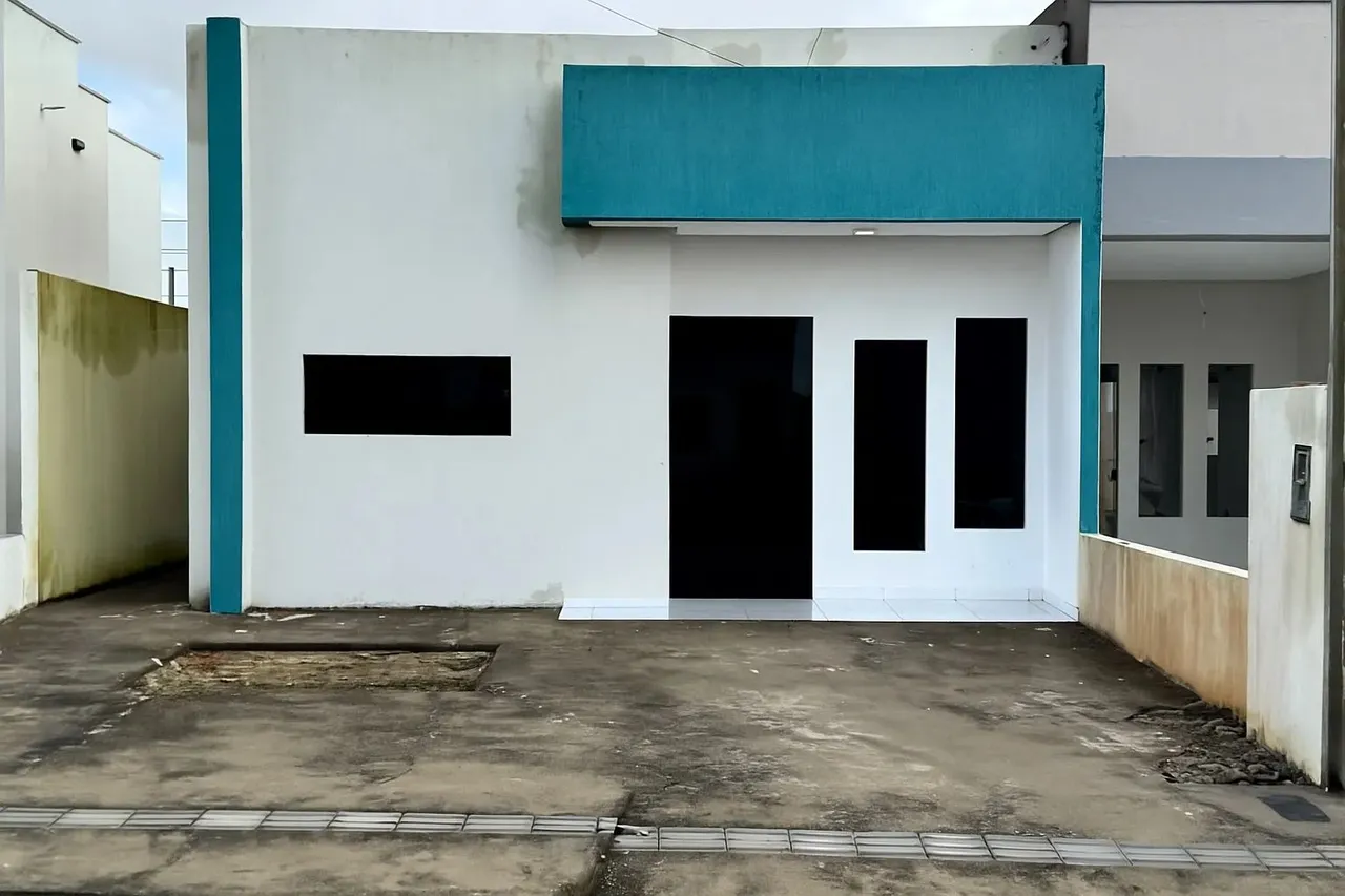 Casa 2 quarto sendo 1 suite em condomínio- bairro canafistula - Arapiraca AL