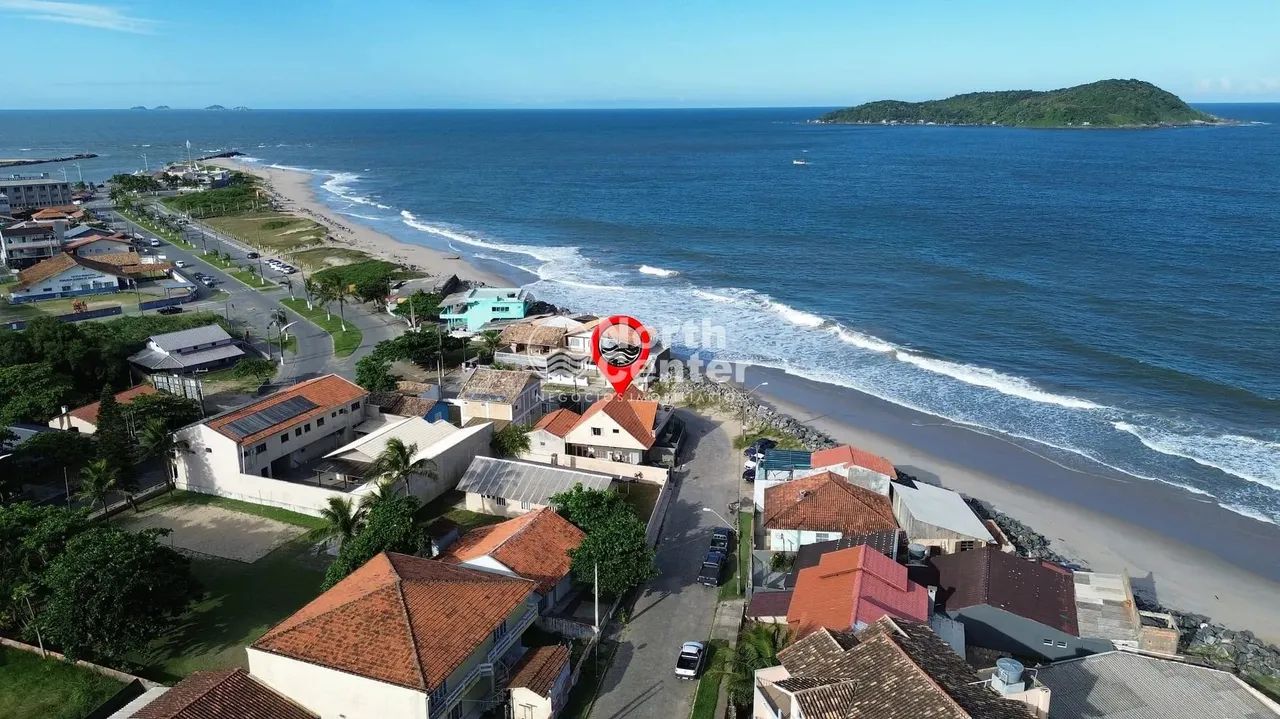 Sobrado Frente Mar na Boca da Barra à venda, Bairro Centro, Balneário Barra do Sul, SC - Foto 2
