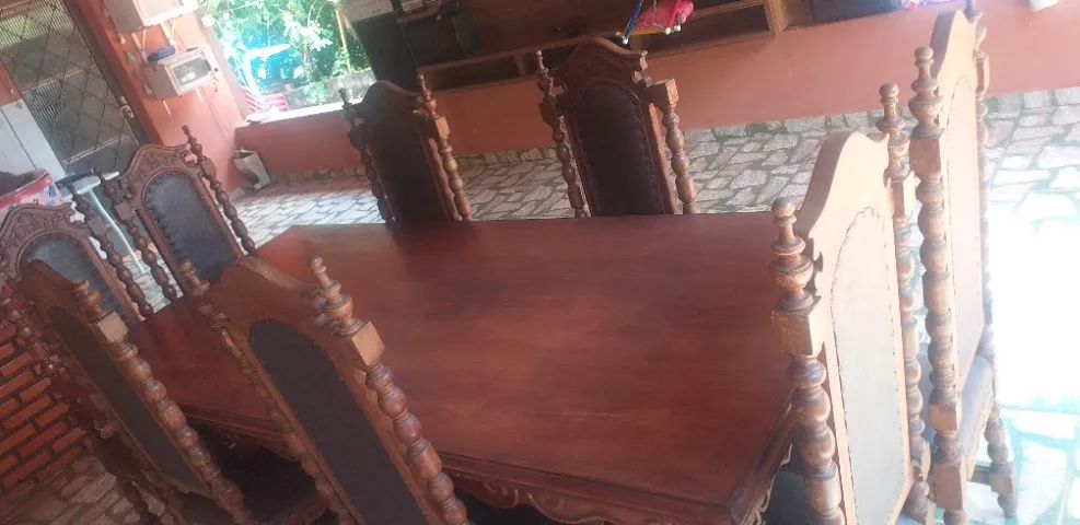Mesa colonial com 8 cadeiras - Foto 4