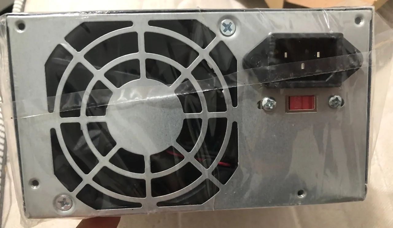 FONTE PC ATX 200w - NOVA sem cabo energia - Foto 3