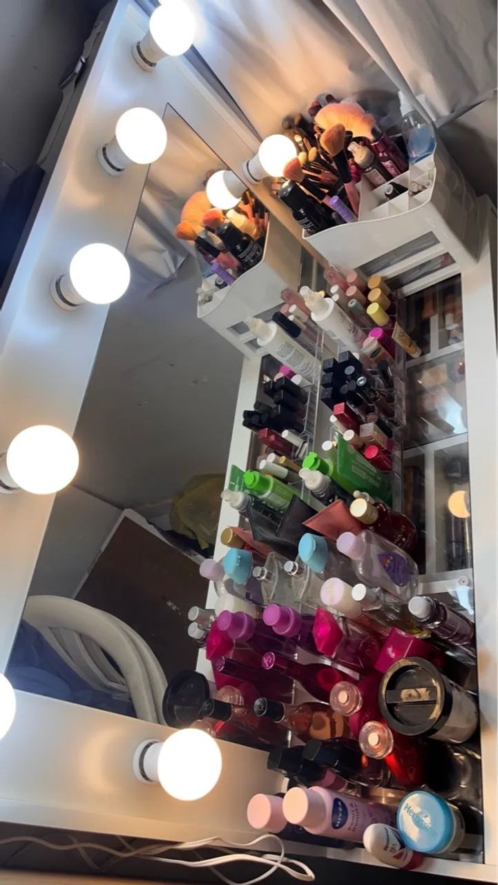 Penteadeira com Espelho e Iluminação - Foto 4