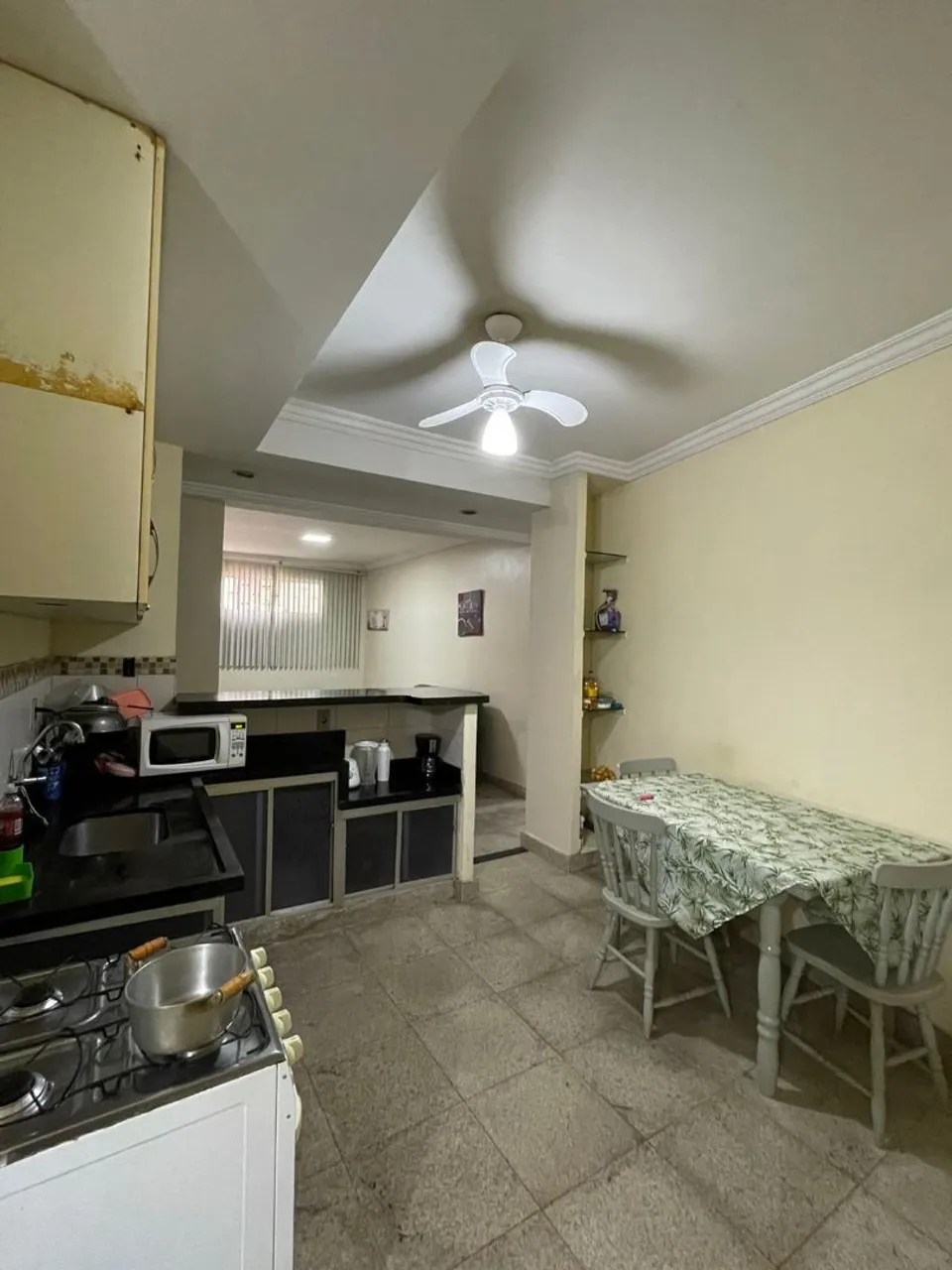 Quarto mobiliado