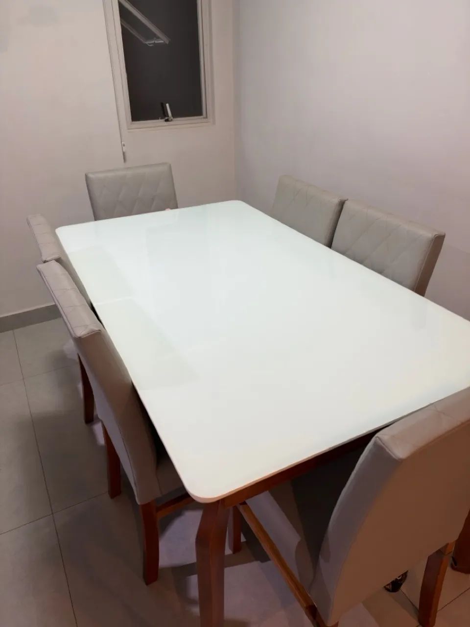 Mesa de 6 Lugares 
