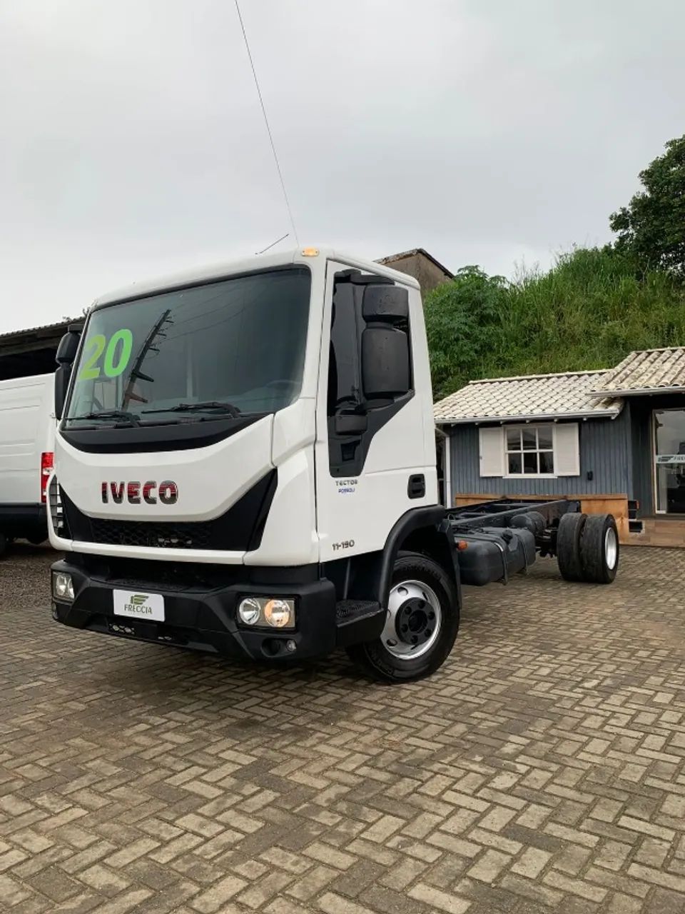 Iveco Tector 11-190 - Foto 2