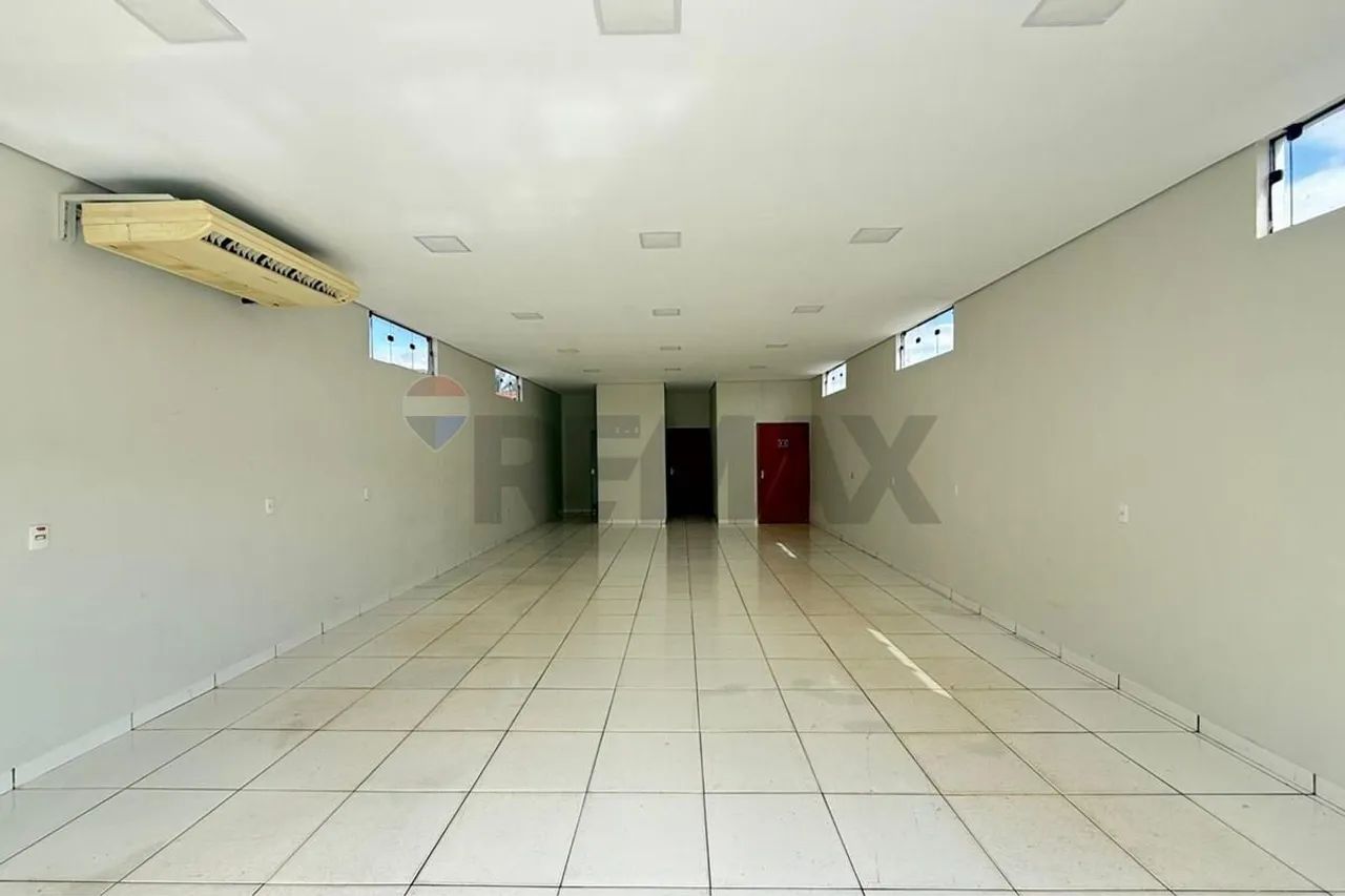 "Ponto Comercial Moderno em Vila Aurora II" - Foto 2