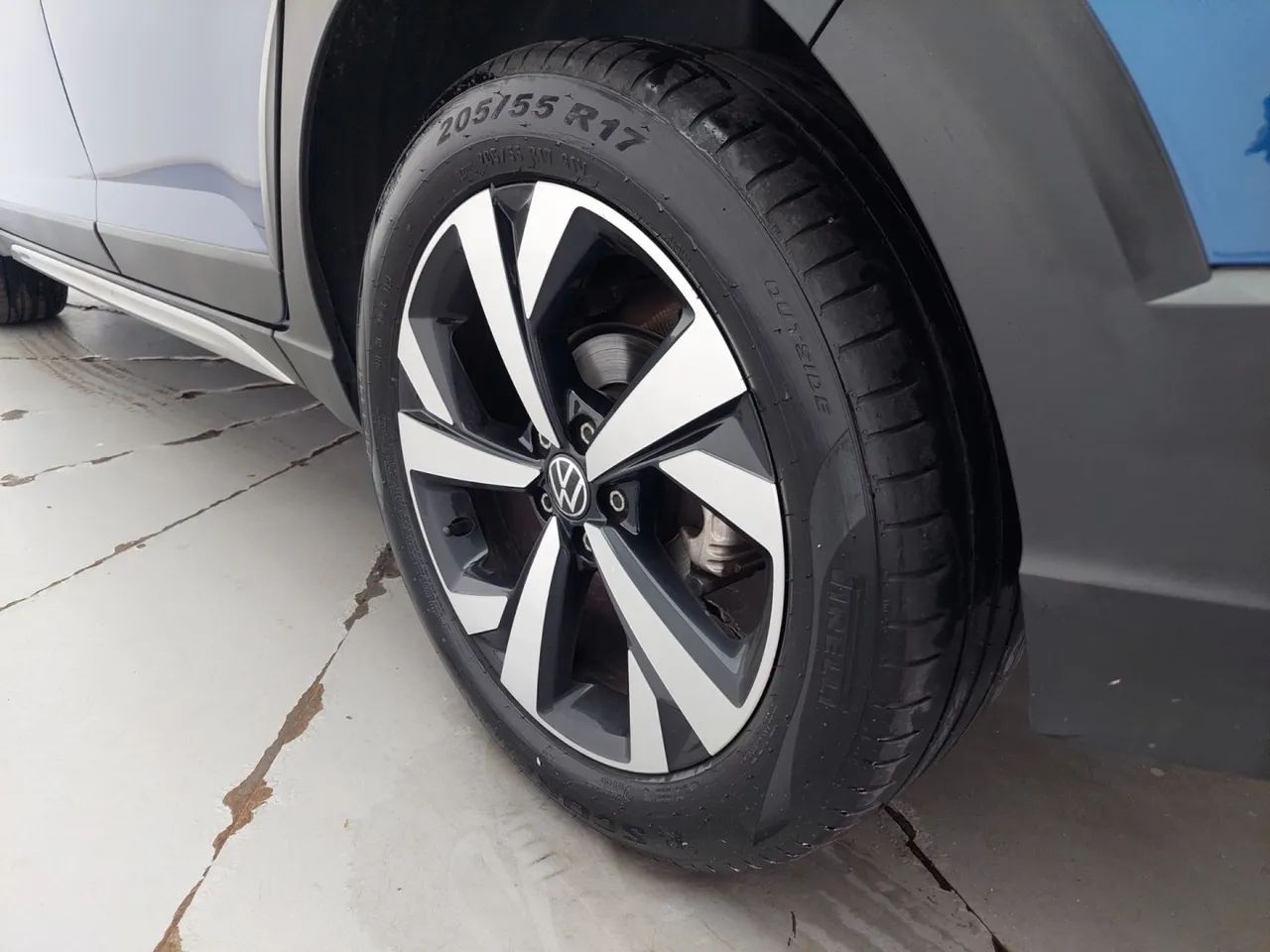Volkswagen Nivus Highline 1.0 200 TSI Flex Aut., foto 12 de 18