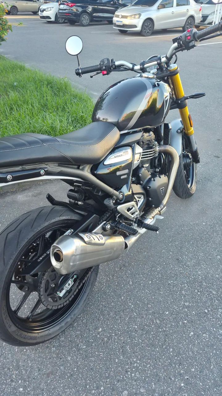TRIUMPH SPEED 400 - Foto 3
