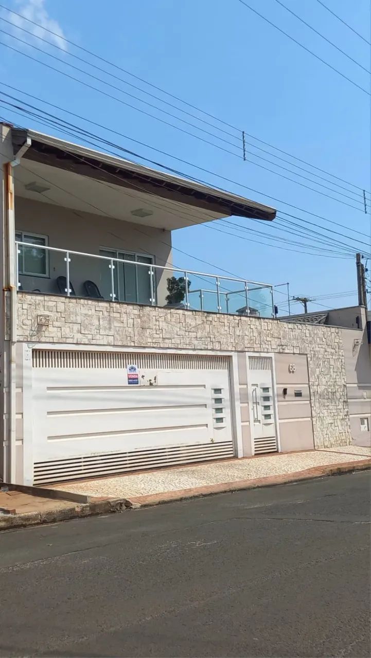 Casa para venda em Agudos