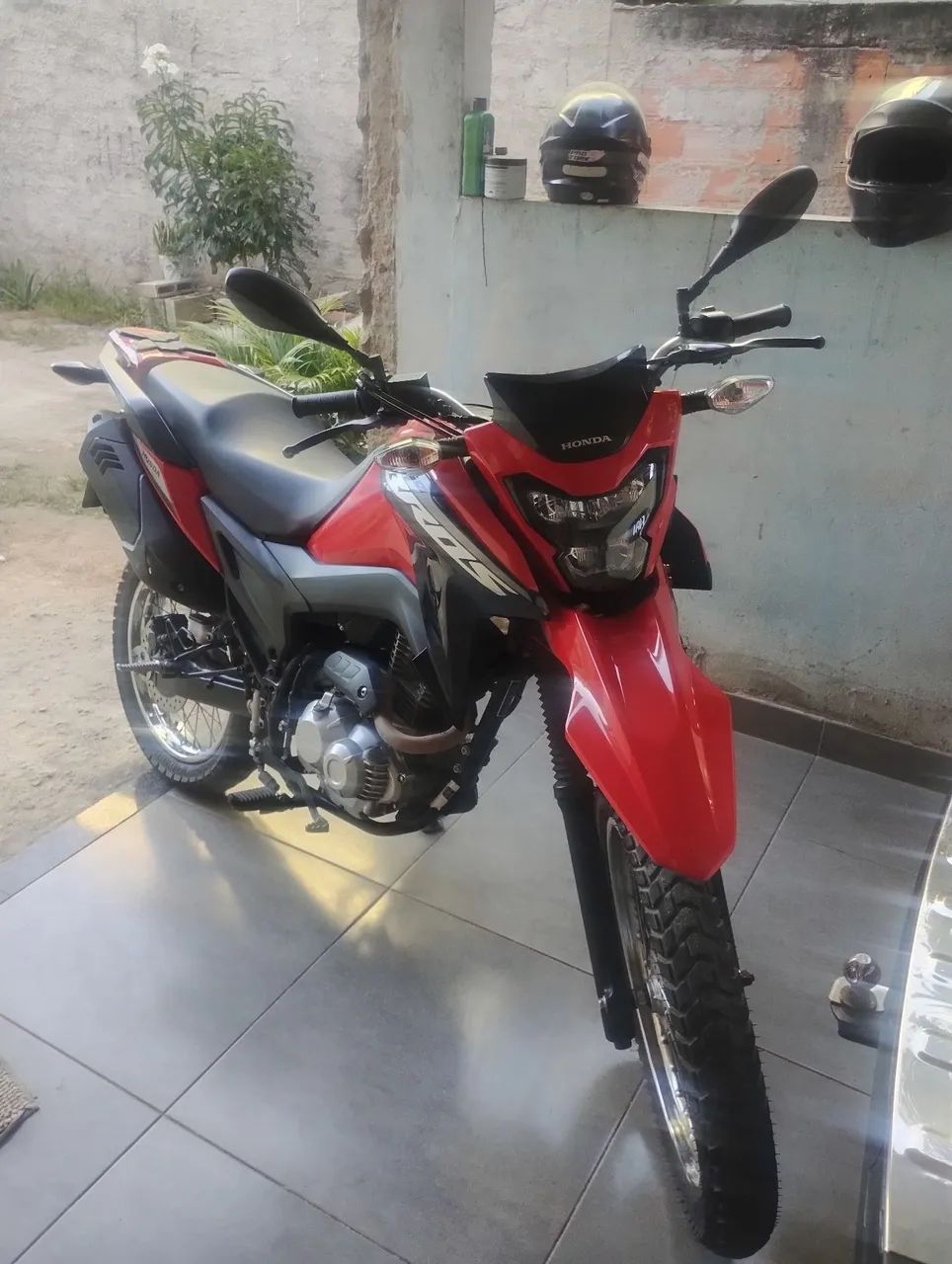 Bros 160 muito bem cuidada 