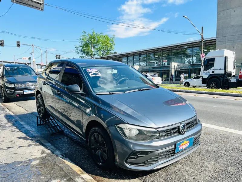 Volkswagen Polo Track 1.0 Flex 12V 5p, foto 4 de 18