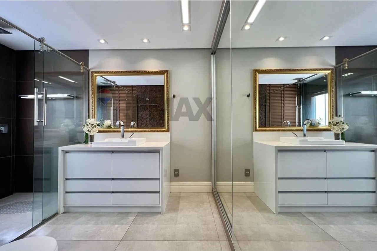Duplex de Alto Padrão Exclusividade e Sofisticação no Centro - Foto 3