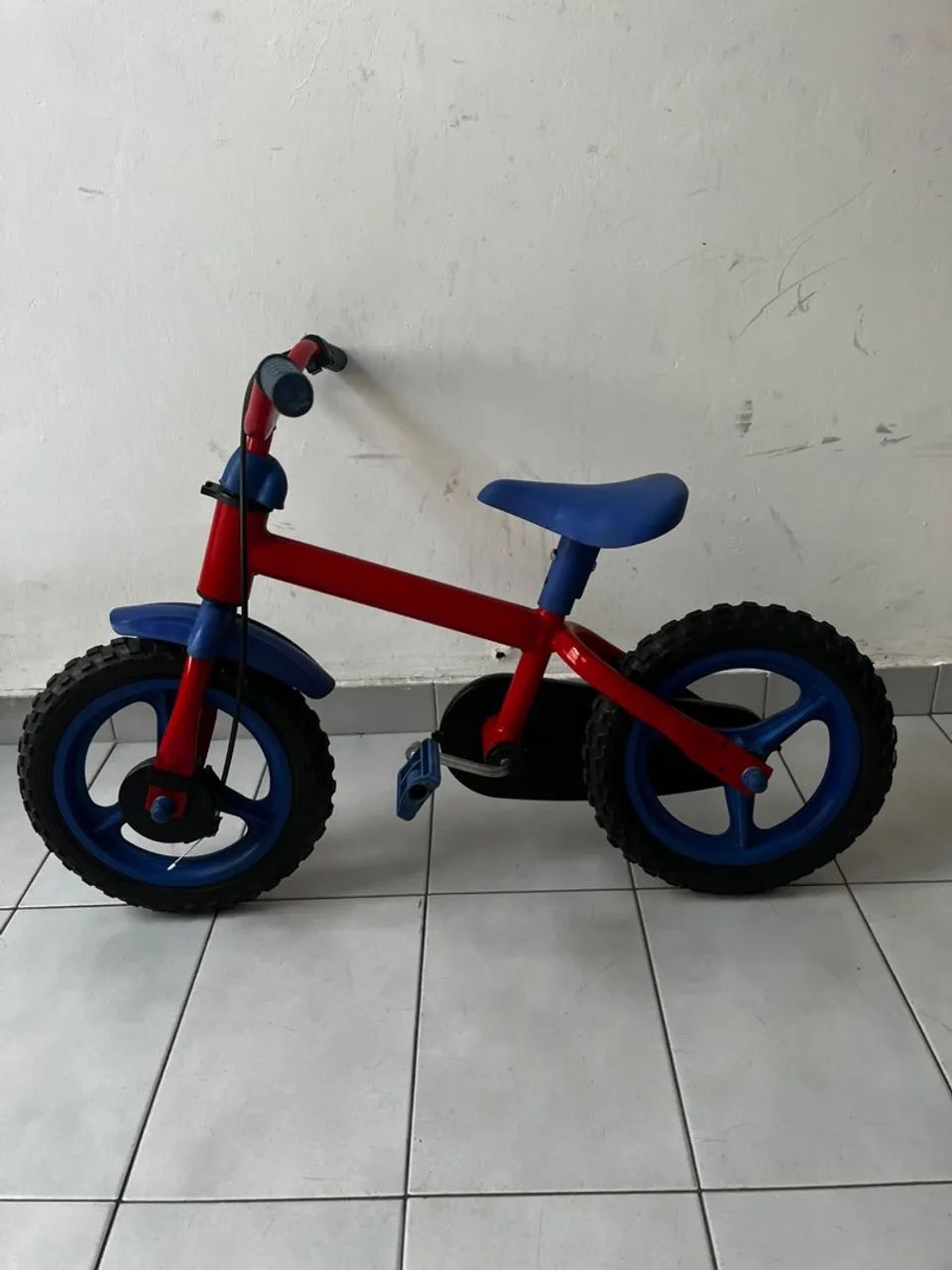 Vendo e troco bicicleta infantil barata - Foto 4