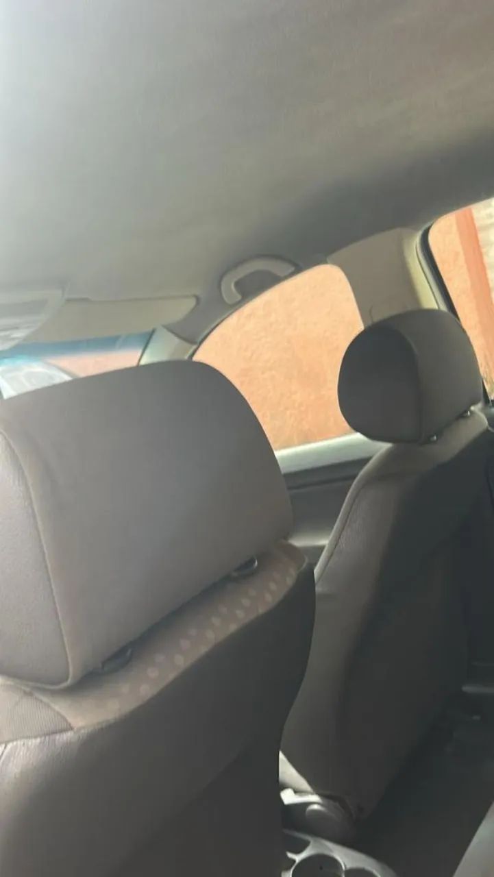 Volkswagen Polo 1.6 Mi/s.ouro 1.6 MI Tot.flex 8V 5P 2006 - Foto 3