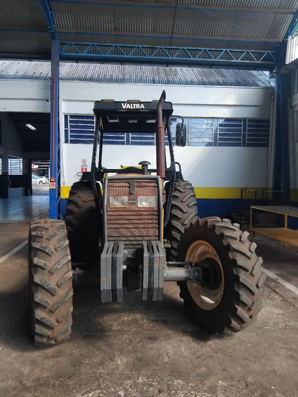 TRATOR USADO, MARCA VALTRA, MODELO V-785 - ANO 2010 - Foto 3
