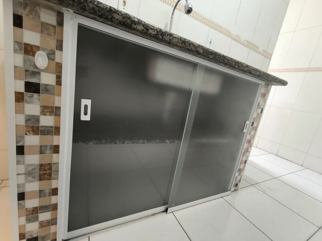 Porta de vidro para gabinete 